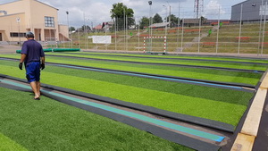amenajare terenuri de sport cu gazon artificial sintetic