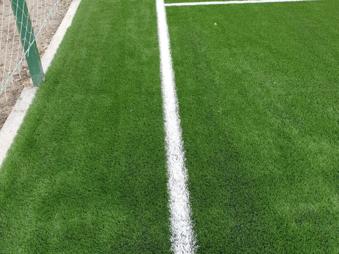 Copy of Teren fotbal 50 mm 1200 gr Luciu Buzau 3