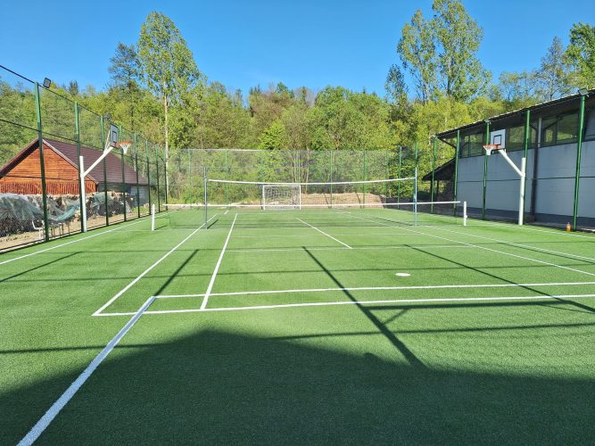 Gazon artificial MULTISPORT 20mm 684mp Risco (1)